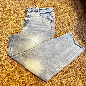 American Eagle stretch Mom Jean